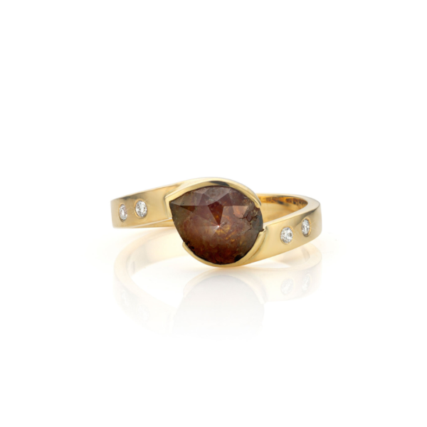 Gouden ring met bruine en witte diamanten - Afbeelding 3
