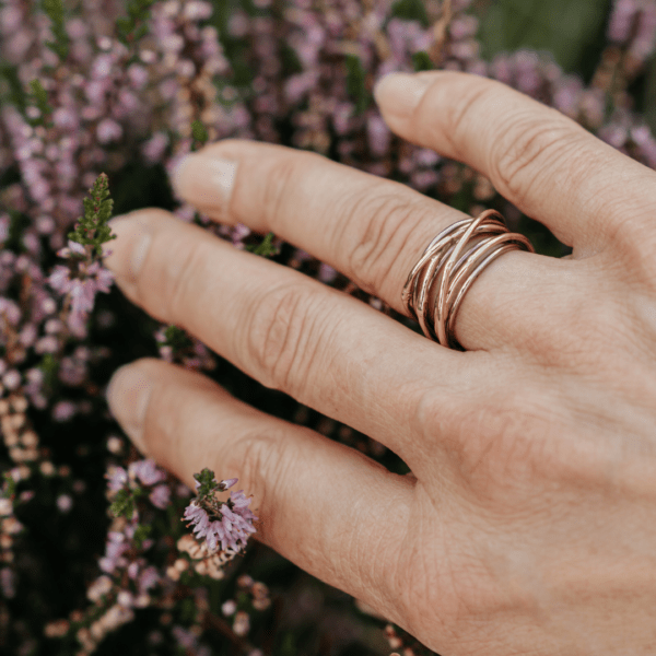 Entwined Love, gouden wikkelring - Afbeelding 2